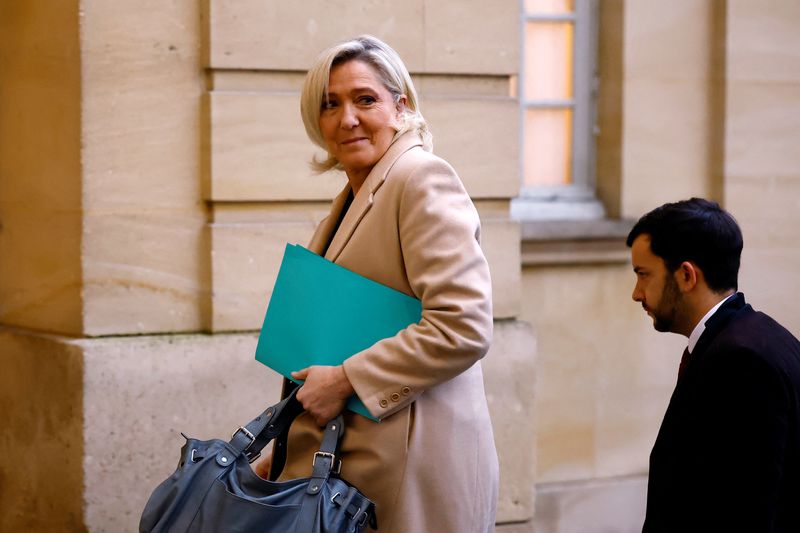 © Reuters. Líder da extrema-direita francesa, Marine Le Pen, em Paris
25/11/2024
REUTERS/Christian Hartmann