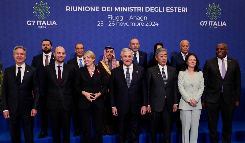 &copy; Reuters. U.S. Secretary of State Antony Blinken, French Foreign Minister Jean-Noel Barrot, Canadian Minister of Foreign Affairs Melanie Joly, Italian Foreign Minister Antonio Tajani, Japanese Foreign Minister Takeshi Iwaya, German Foreign Minister Annalena Baerboc