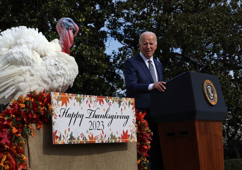 Biden pardons turkeys during final Thanksgiving event, serves dinner in Staten Island