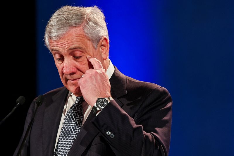 &copy; Reuters. Il ministro degli Esteri Antonio Tajani partecipa a una conferenza stampa durante il secondo giorno della riunione dei ministri degli Esteri del G7 a Fiuggi, Italia, 26 novembre 2024. REUTERS/Claudia Greco