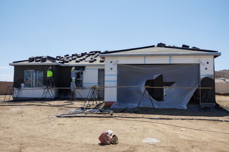 &copy; Reuters. FILE PHOTO: Construction of a KB Home single family housing development is shown in Menifee, California, U.S., September 4, 2024. REUTERS/Mike Blake/File Photo