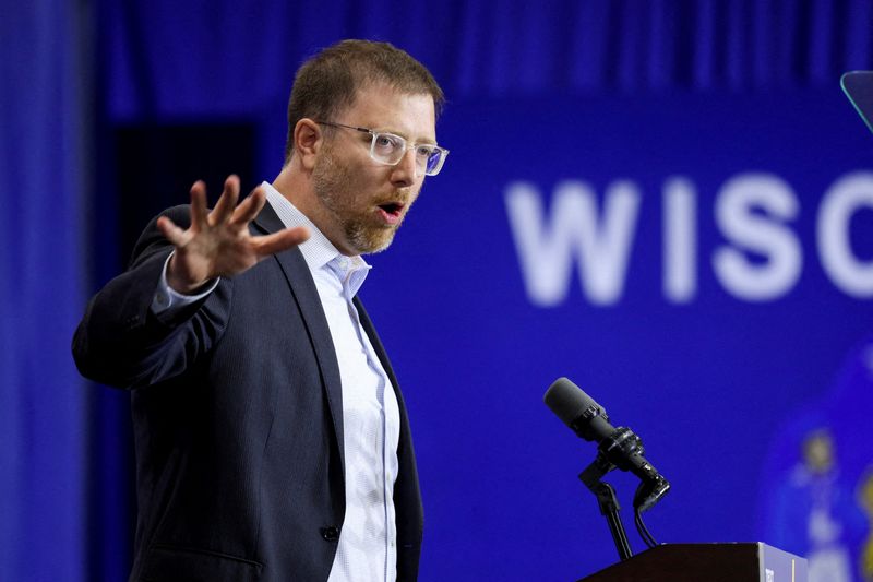 Wisconsin Democratic chief Ben Wikler publicizes bid for DNC chair By Reuters