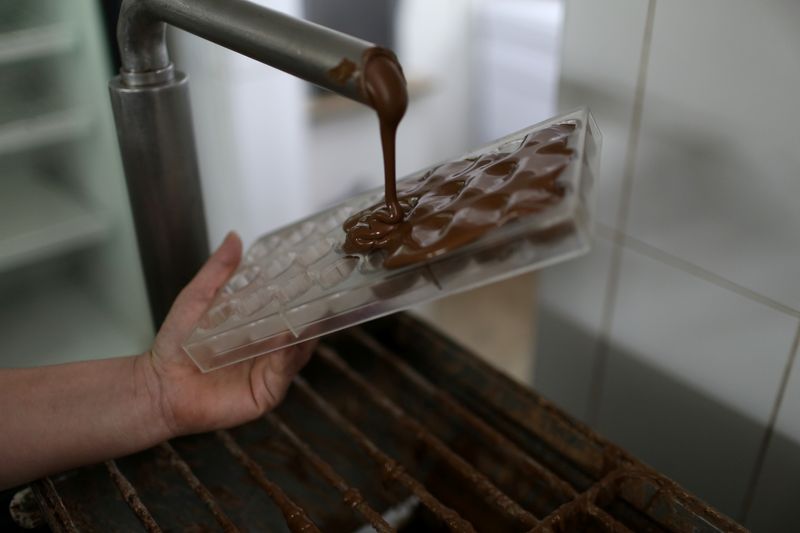 &copy; Reuters. Fábrica de chocolates no Rio de Janeiron21/07/2017. REUTERS/Pilar Olivares