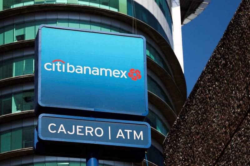 © Reuters. The logo of Citibanamex bank is pictured in Mexico City, Mexico, December 2, 2024. REUTERS/Raquel Cunha