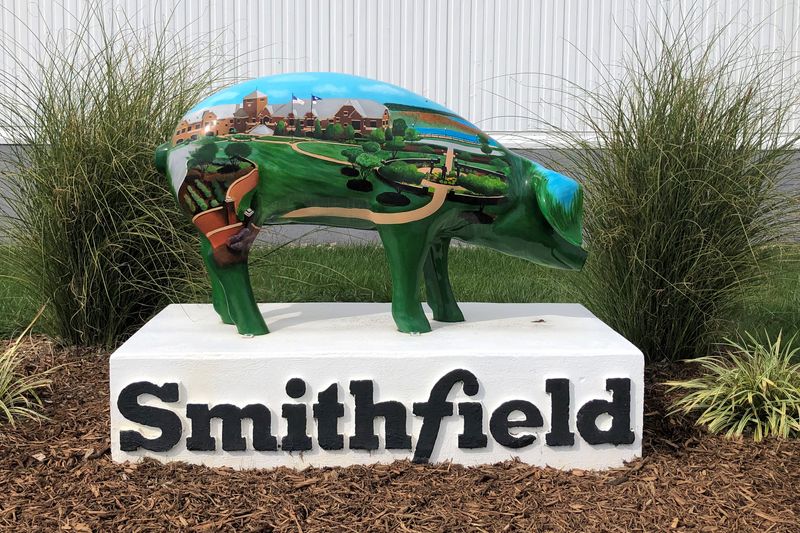 &copy; Reuters. FILE PHOTO: A sculpture adorns Smithfield Foods' hog slaughterhouse in Smithfield, Virginia, U.S. October 17, 2019. Picture taken October 17, 2019.  REUTERS/Tom Polansek/File Photo