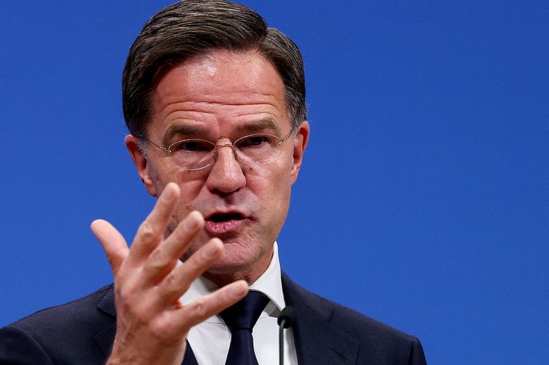 © Reuters. NATO Secretary General Mark Rutte holds a press conference during a NATO foreign ministers meeting at the Alliance's headquarters in Brussels, Belgium December 3, 2024. REUTERS/Yves Herman