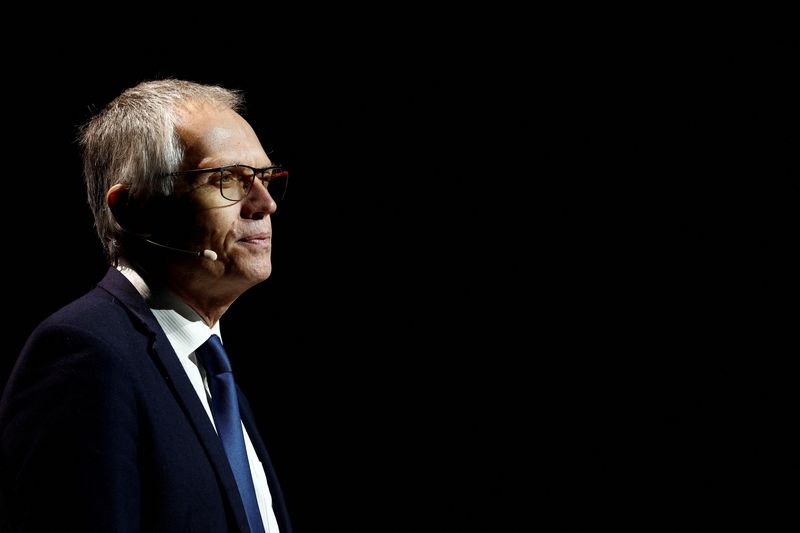 &copy; Reuters. Carlos Tavares, amministratore delegato di Stellantis, partecipa al Paris Automotive Summit durante il Salone dell'Auto 2024 a Parigi, Francia, 15 ottobre 2024. REUTERS/Benoit Tessier