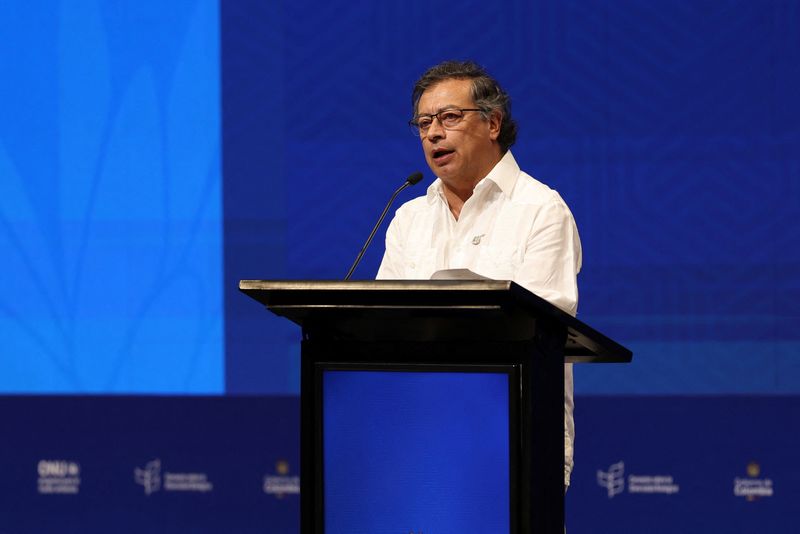 &copy; Reuters. FILE PHOTO: Colombian President Gustavo Petro speaks at the opening of the 16th United Nations Biodiversity Summit in Cali, Colombia October 20, 2024. REUTERS/Luisa Gonzalez/File photo