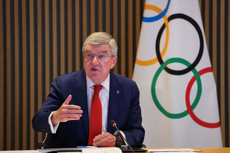 &copy; Reuters. FILE PHOTO: International Olympic Committee (IOC) President Thomas Bach speaks during the opening of the Executive Board meeting at the Olympic House in Lausanne, Switzerland, December 3, 2024. REUTERS/Denis Balibouse/File Photo