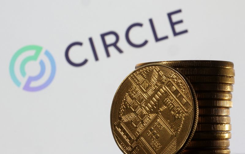 © Reuters. Circle logo is seen in this illustration taken March 31, 2023. REUTERS/Dado Ruvic/Illustration