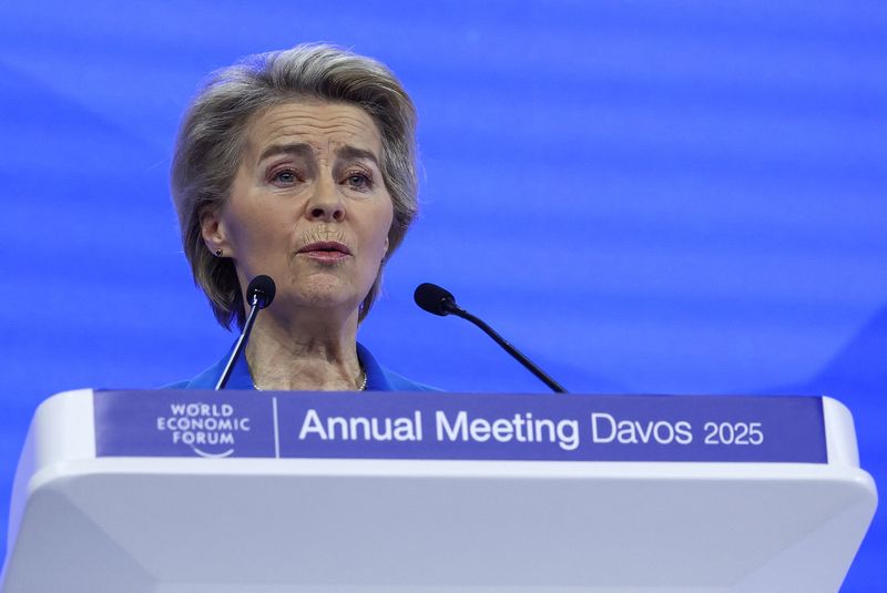 &copy; Reuters. Presidente da Comissão Europeia, Ursula von der Leyen, discursa durante Fórum Econômico Mundial em Davosn21/01/2025 REUTERS/Yves Herman