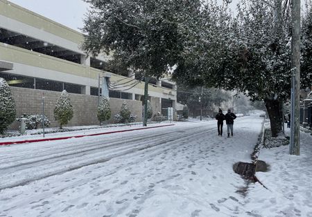 Rare snowstorm blankets Houston and New Orleans in white