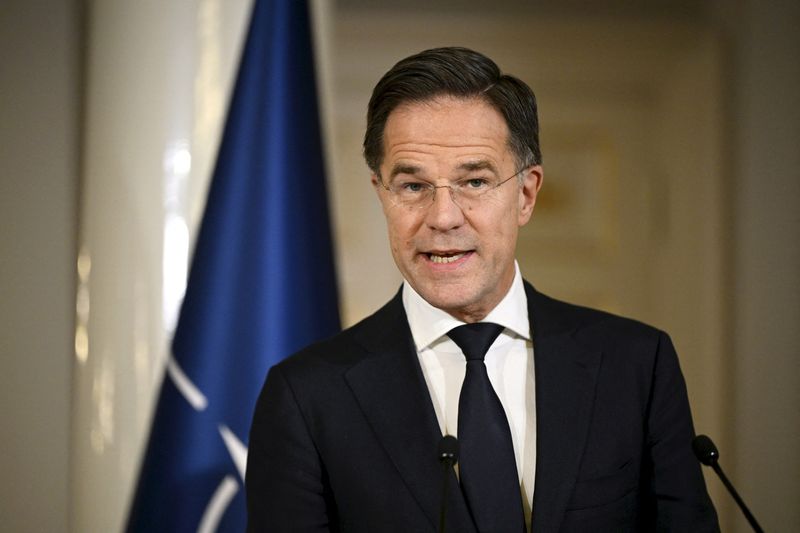 &copy; Reuters. Mark Rutte em Helsinquen 14/1/2025  Lehtikuva/Antti Aimo-Koivisto via REUTERS