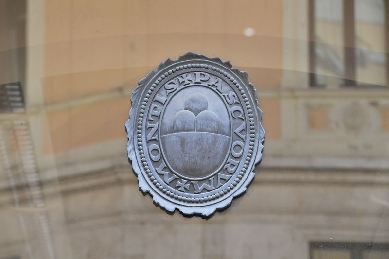  View of the logo of Monte dei Paschi di Siena (MPS), the oldest bank in the world, which is facing massive layoffs as part of a planned corporate merger, in Siena, Italy, August 11, 2021. REUTERS/Jennifer Lorenzini/File Photo