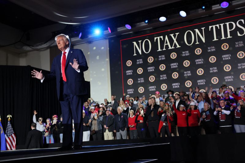 © Reuters. U.S. President Donald Trump attends an event about the economy at the Circa Resort and Casino in Las Vegas, Nevada, United States, January 25, 2025. Reuters/Leah Millis