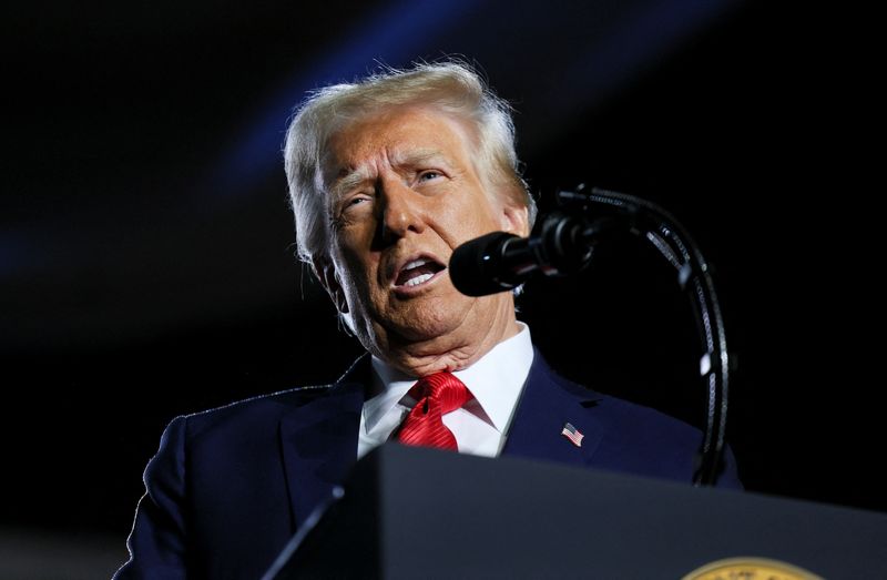 © Reuters. U.S. President Donald Trump speaks at an event about the economy at the Circa Resort and Casino in Las Vegas, Nevada, U.S., January 25, 2025. REUTERS/Leah Millis