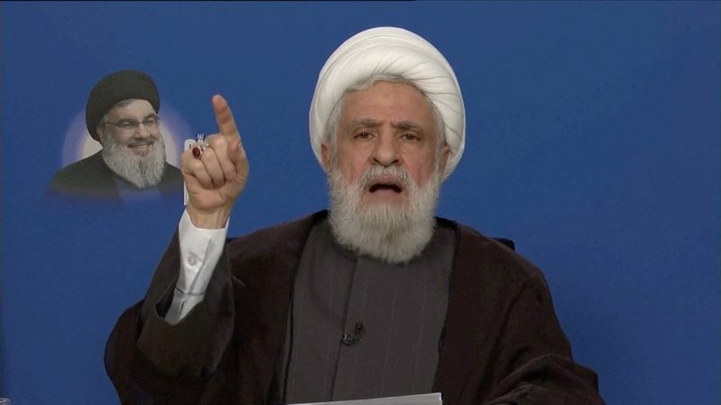 &copy; Reuters. Chefe do Hezbollah libanês, Naim Qassem, faz pronunciamento, em imagem obtida de vídeon27/01/2025nAl Manar TV/Reuters TV via REUTERS