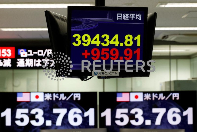 &copy; Reuters. Telas com cotações em Tóquion06/11/2024. REUTERS/Kim Kyung-Hoon