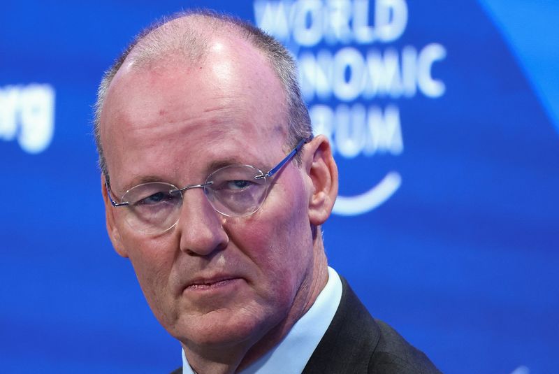 &copy; Reuters. Presidente do banco central holandês, Klaas Knot, no Fórum Econômico Mundial, em Davos, na Suíçan22/01/2025nREUTERS/Yves Herman