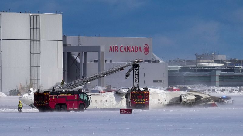 Delta plane flips upside down at Toronto airport, injuring 18