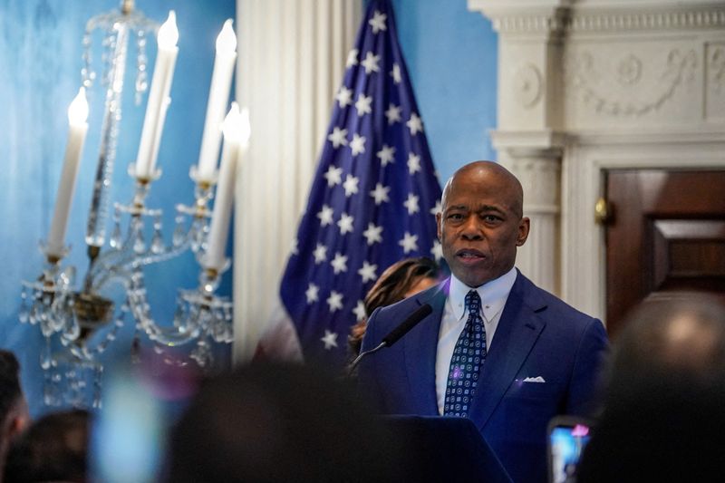 Judge orders hearing over Trump DOJ's bid to toss Eric Adams corruption case