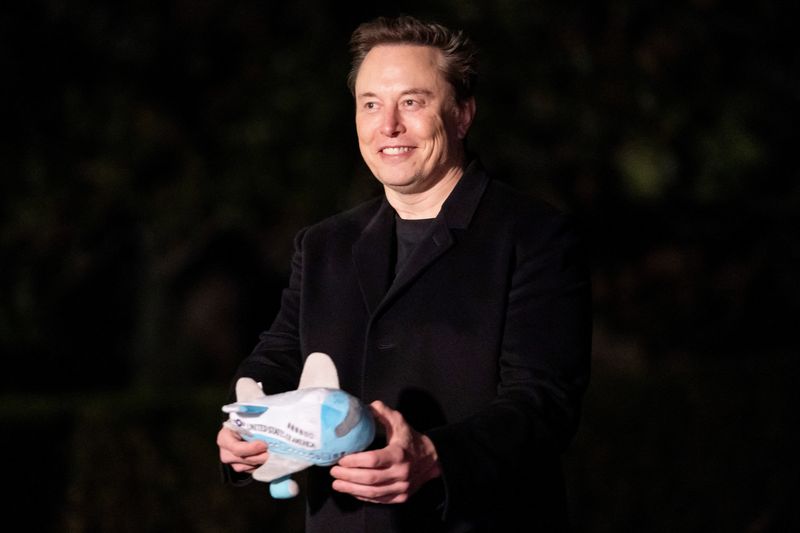 &copy; Reuters. Elon Musk em Washingtonn 19/2/2025   REUTERS/Nathan Howard