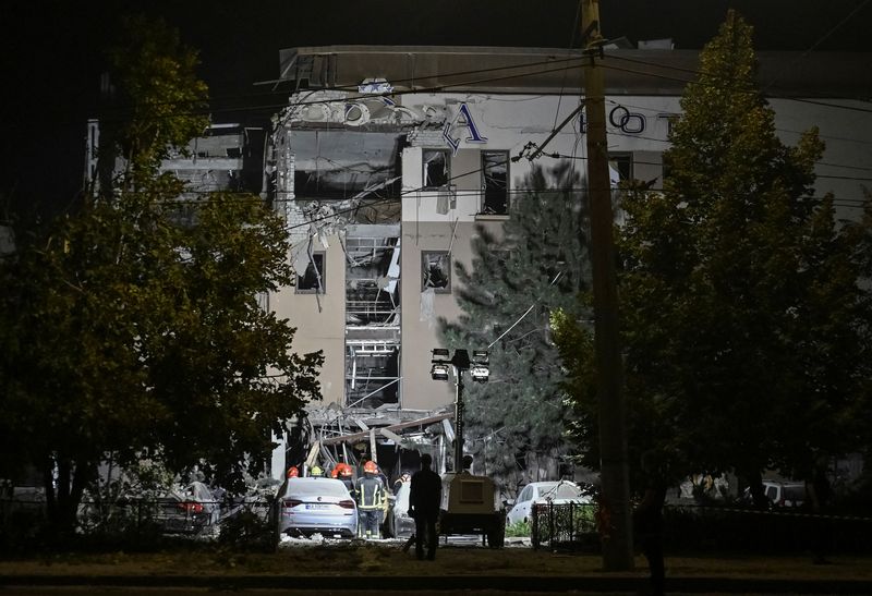 Russian attacks kill one in Kryvyi Rih, damage houses in Kyiv, Ukraine officials say