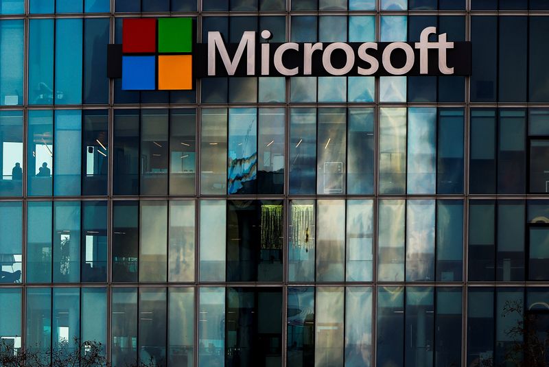 Microsoft shelves AI data-center deals in sign of potential oversupply, brokerage says