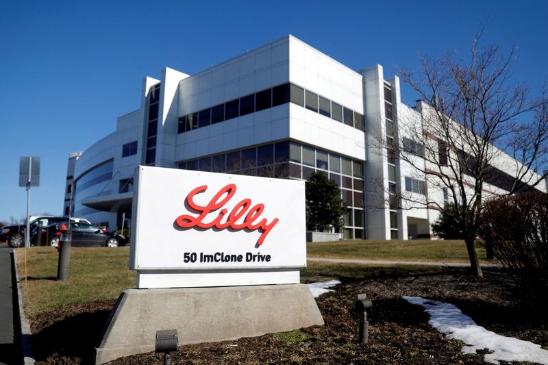 Lilly plans to invest $27 billion in new US plants as Trump threatens pharmaceutical tariffs