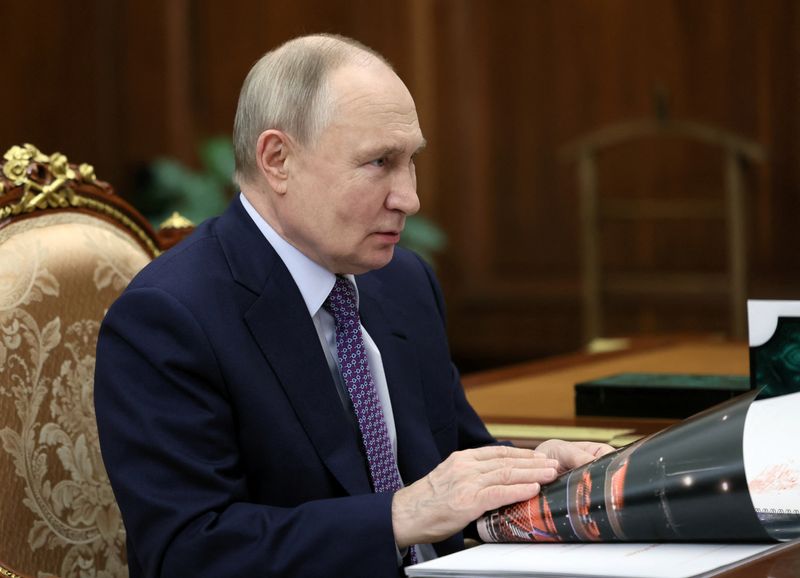 Russia's Putin says first contacts with US inspire hope