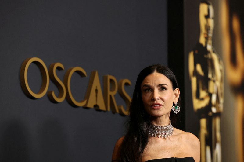 &copy; Reuters. Demi Moore disputa Oscar por papel em "A Substância"n17/11/2024nREUTERS/Mario Anzuoni