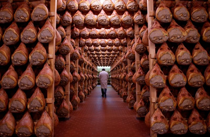 Italy farm lobby worried about U.S. tariffs' impact on Prosecco and Parma ham