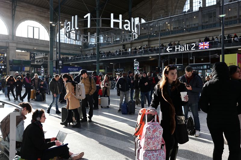 Unexploded World War 2 bomb found near major Paris train station disrupts services