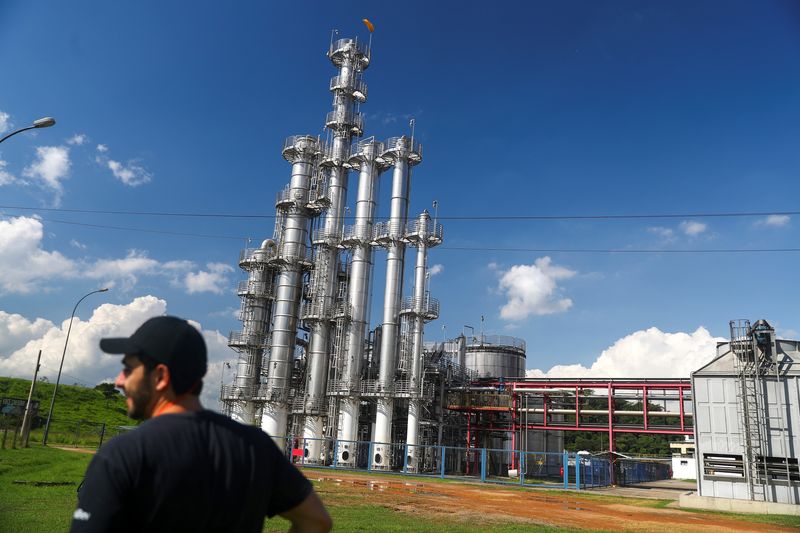 &copy; Reuters. Fábrica da Ambev em Piraí, Rio de Janeiron23/03/2020 REUTERS/Pilar Olivares
