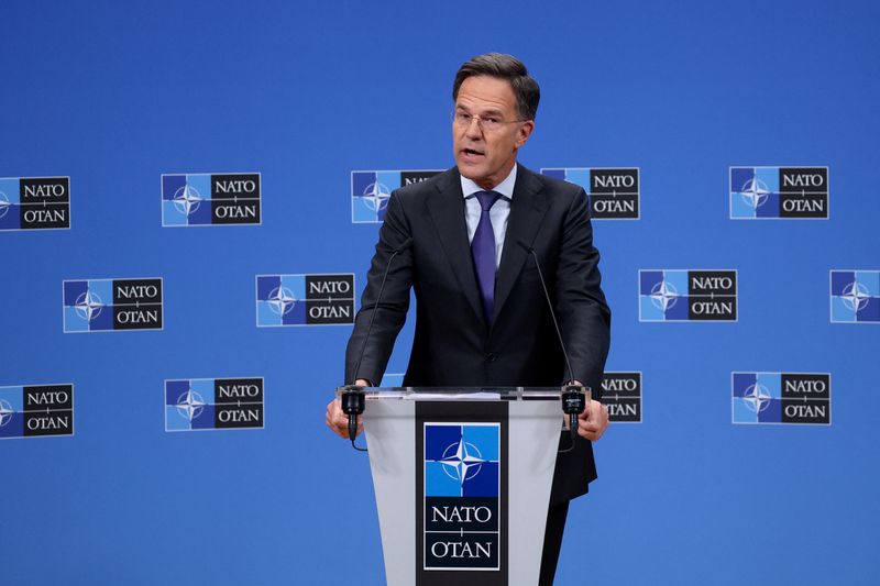 &copy; Reuters. Secretário-geral da Otan, Mark Rutte, durante entrevista coletiva em Bruxelasn02/04/2025 REUTERS/Yves Herman
