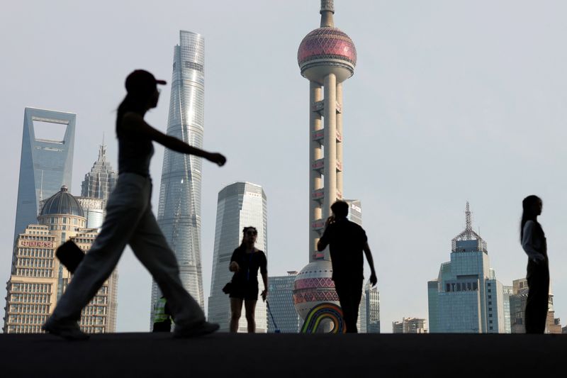 &copy; Reuters. Distrito financeiro de Pudong, em Xangai, Chinan27/09/2024. REUTERS/Tingshu Wang/File Photo