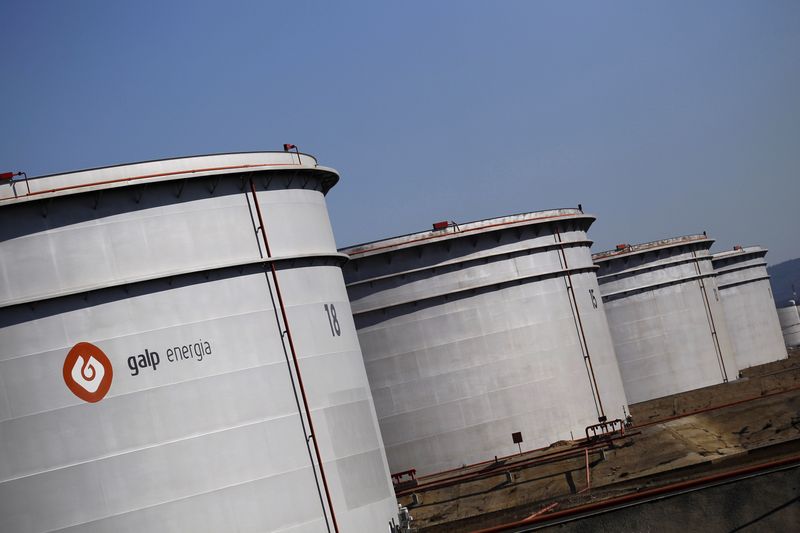 &copy; Reuters. Refinaria da Galp Energia