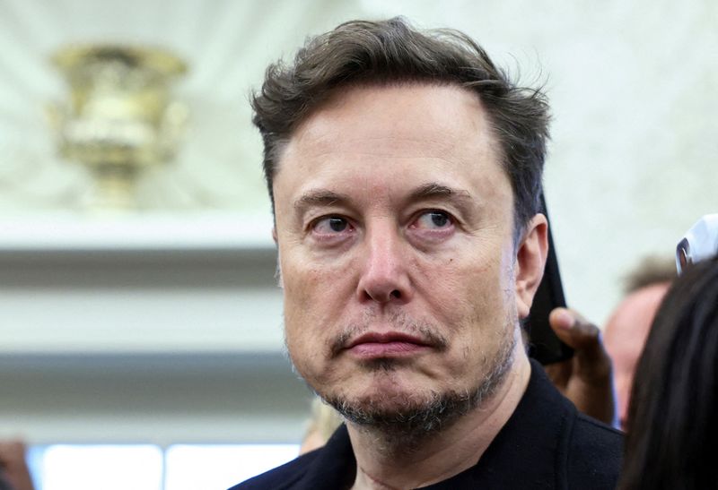 &copy; Reuters. Elon Musk na Casa Brancan21/05/2025nREUTERS/Kevin Lamarque