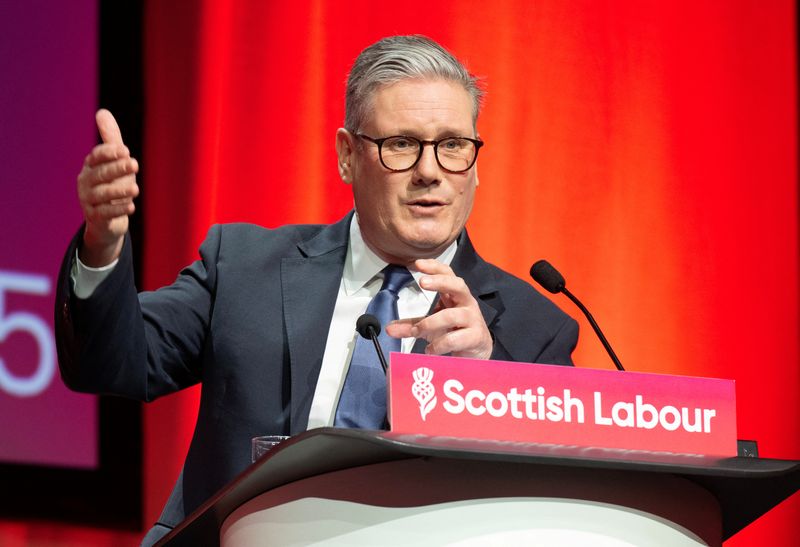 &copy; Reuters. Premiê britânico Keir Starmer em Glasgown 23/2/2025   REUTERS/Lesley Martin