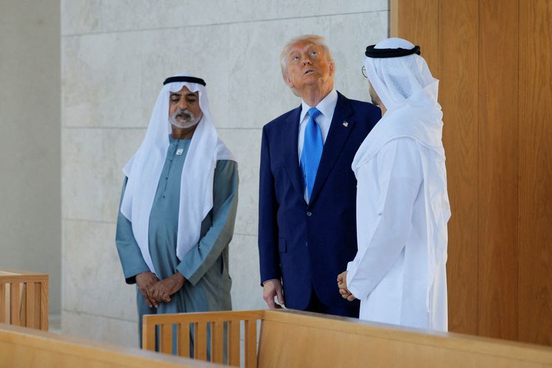 &copy; Reuters. Presidente dos EUA, Donald Trump, durante visita a Abu Dhabi, nos Emirados Árabes Unidosn16/05/2025nREUTERS/Brian Snyder