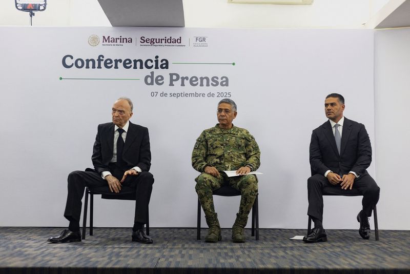After 14 detentions, Mexico’s top prosecutor vows more actions against fuel crimes