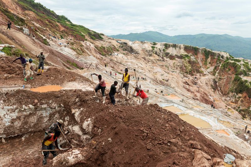 Exclusive-Congo-Rwanda draft deal outlines role of US, others in revamp of minerals sector