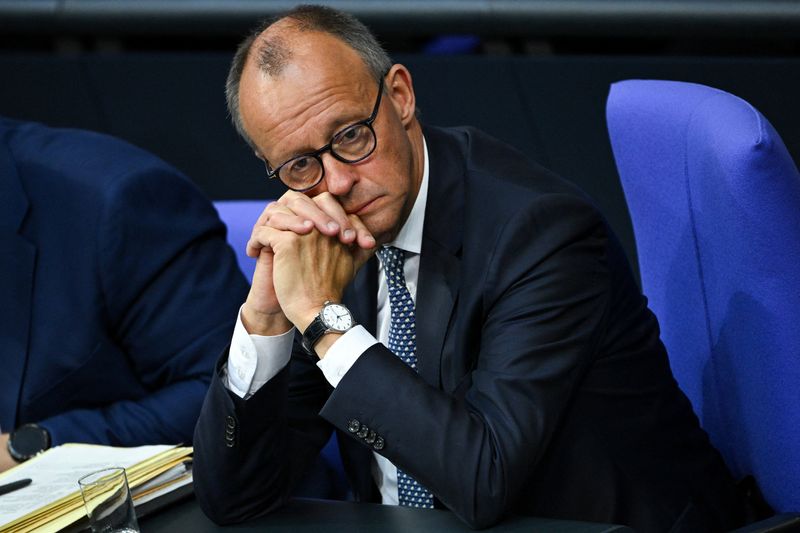 &copy; Reuters.