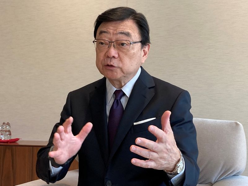 Japan should diversify oil sources but Canadian supply seen tough, industry association head says
