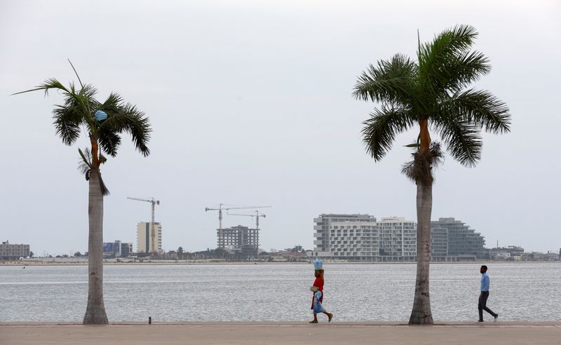 Angola to decide on $1 billion JPMorgan deal by November, finance official says