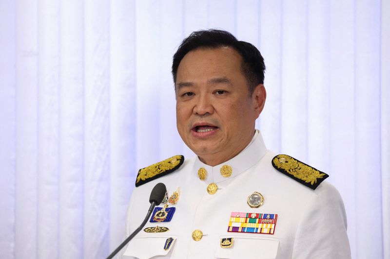 New Thai PM Anutin urges banks to boost liquidity, sets up team to tackle strong baht