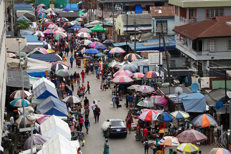 Nigeria’s economy posts fastest growth in four years on oil rebound