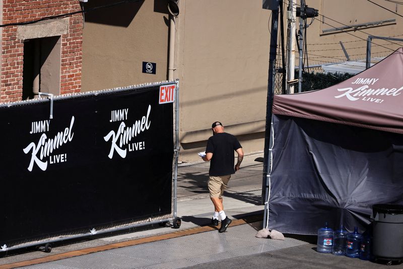Nexstar, Sinclair will not resume airing ’Jimmy Kimmel Live’