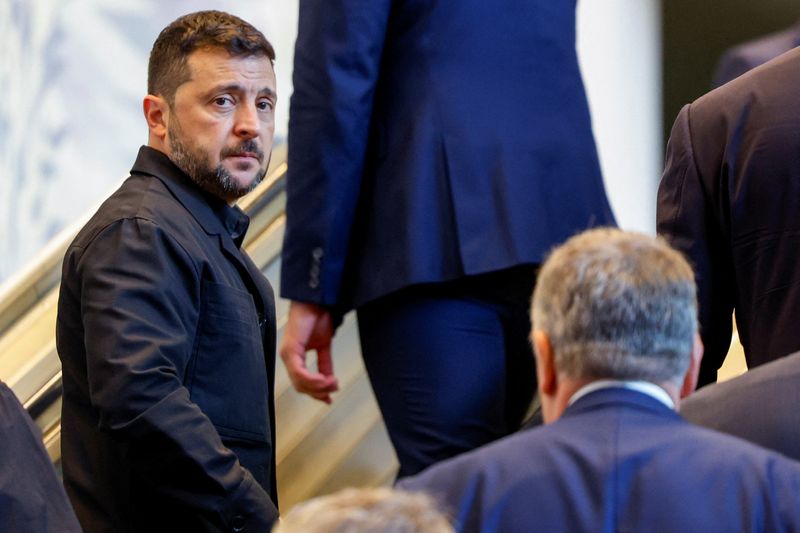 Zelenskiy meets Trump at UN, calling for more pressure on Russia