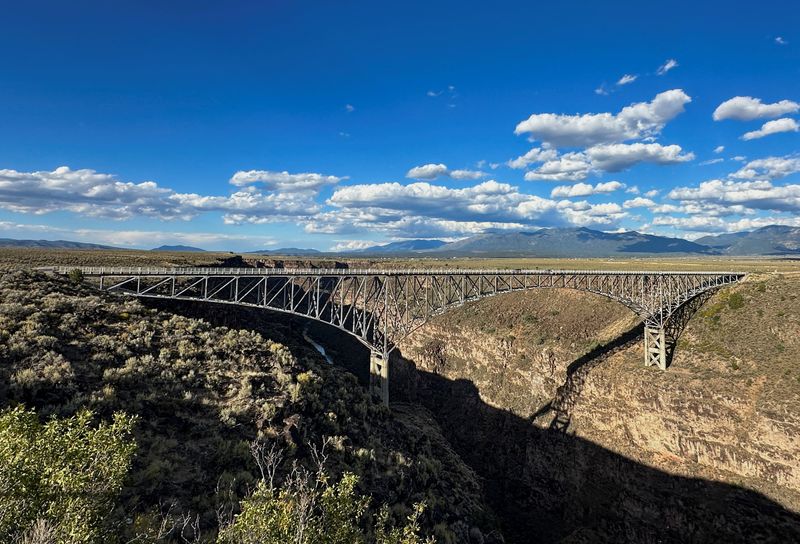 Landmark New Mexico bridge closed to pedestrians after record number of suicides